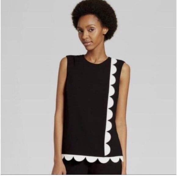 Victoria Beckham for Target Tops - Victoria Beckham Target Women Medium Black Sleevless White Scallop Trim Chic